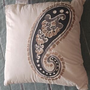 Black,Gold, and Tan Geometric Patterned Bag